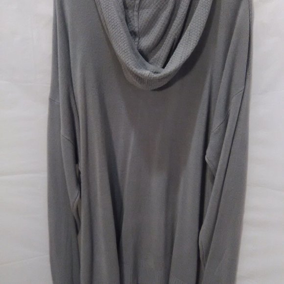 Jaclyn Smith Long Sleeve Zip Up Hoodie Sweater Color Gray Size XXL ( NWT) - Picture 6 of 6